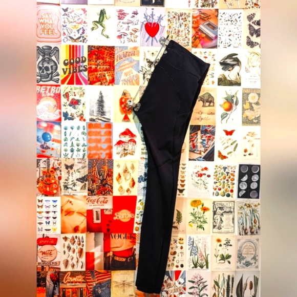 black mid rise leggings | lululemon athletica - Picture 2 of 7